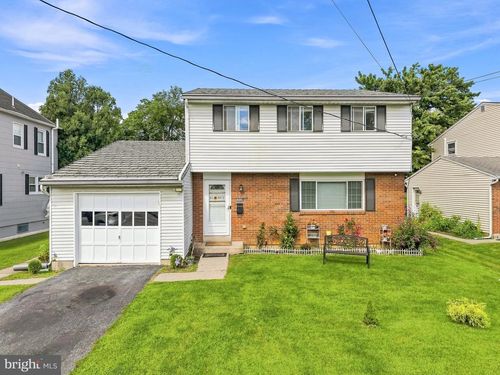 1630 Whitehall Ave, Allentown, PA, 18104-1354 | Card Image