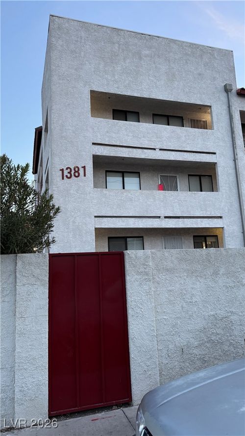 311-1381 E University Ave, Las Vegas, NV, 89119-0109 | Card Image