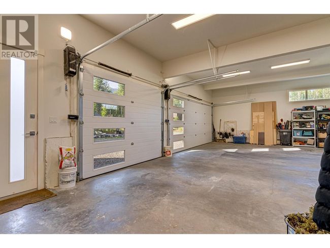 4 Sunset Lane, House other with 6 bedrooms, 6 bathrooms and 3 parking in Fernie BC | Image 36