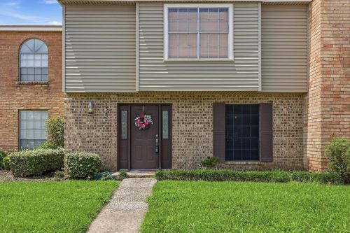 1542 Marshall Woods Dr, Beaumont, TX, 77706-3236 | Card Image