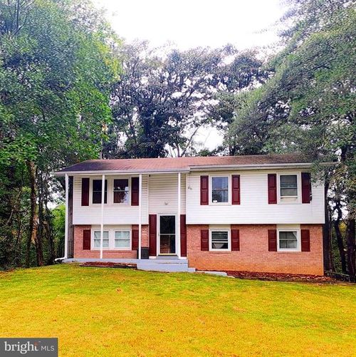110 Sherman Rd, WALDORF, MD, 20602-2921 | Card Image