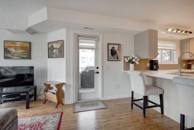 3053 - 1818 Simcoe Blvd Sw, Condo with 3 bedrooms, 2 bathrooms and 1 parking in Calgary AB | Image 7