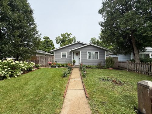 3217 Gabriel Ave, Zion, IL, 60099-3130 | Card Image