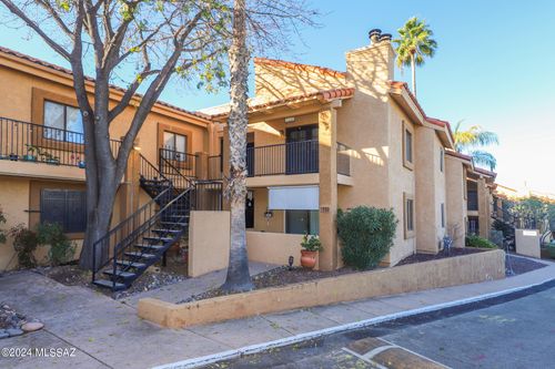 250-8271 N Oracle, Tucson, AZ, 85704 | Card Image