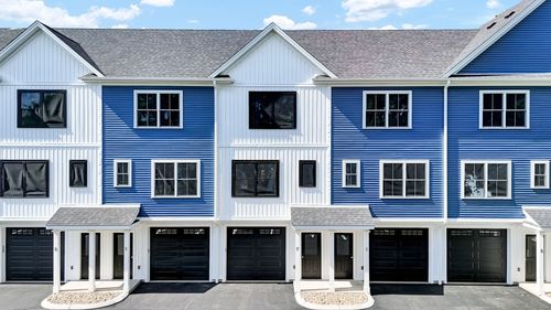 apt-d-70 Whiting St, Plainville, CT, 06062-2221 | Card Image