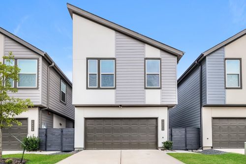 18310 W Centro Cir, Shenandoah, TX, 77385-5610 | Card Image
