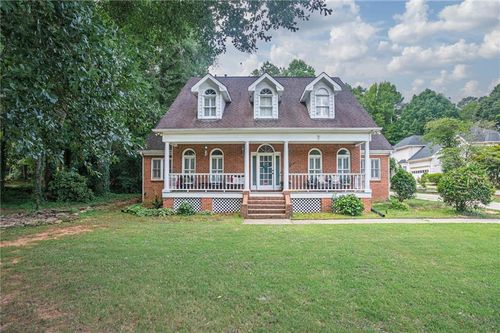 2075 Whispering Pines Ln, Mcdonough, GA, 30253-8622 | Card Image