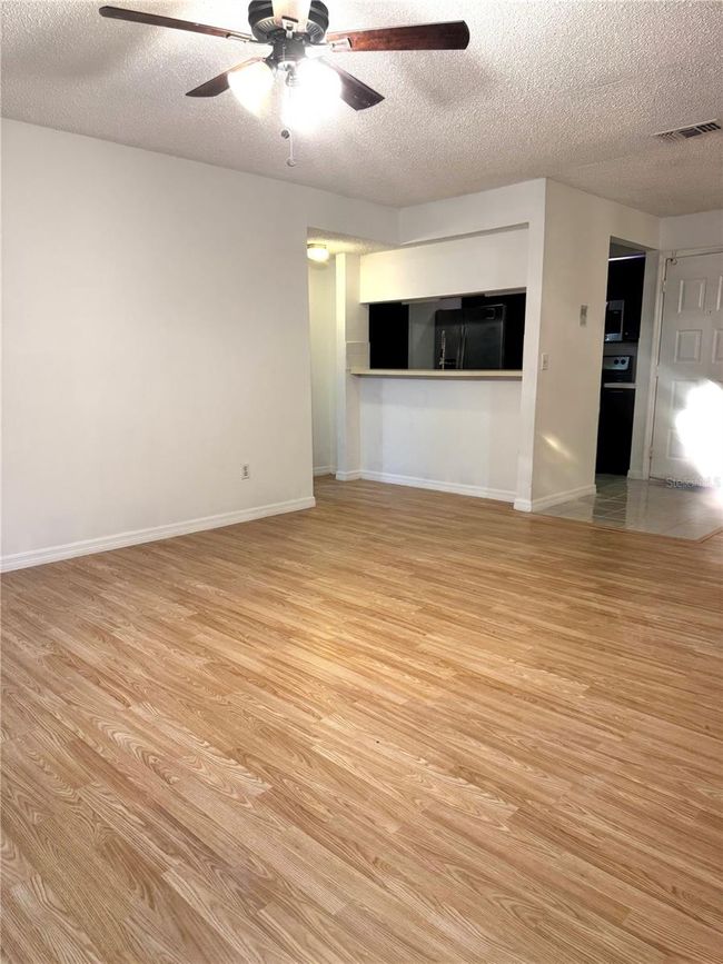 APT-201 - 4207 Winding Moss Trl, Condo with 2 bedrooms, 2 bathrooms and null parking in TAMPA FL | Image 10