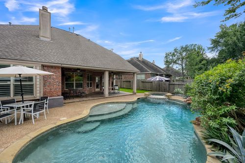 471 Hendricks Forest Ln, Conroe, TX, 77384-3746 | Card Image
