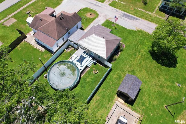 1007 Landes St, House other with 2 bedrooms, 2 bathrooms and null parking in Mount Carmel IL | Image 23