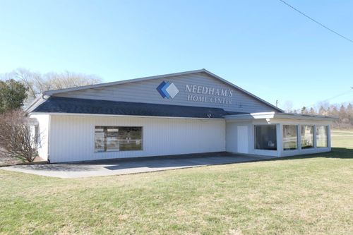 945 W Monroe Rd, Saint Louis, MI, 48880-9533 | Card Image
