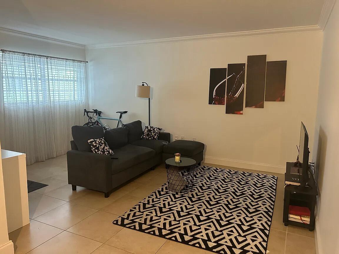 Residential Lease in Miami 4