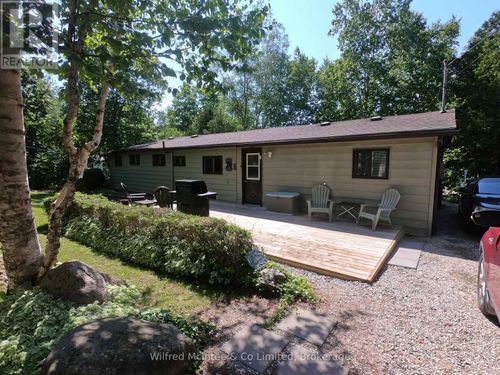 849 Bruce Road 13, Sauble Beach, ON, N0H2G0 | Card Image