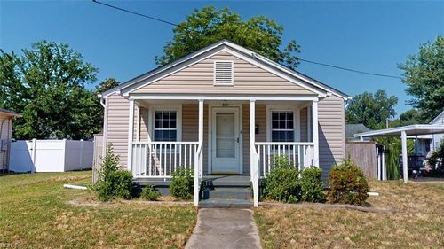 307 Elizabeth St, Suffolk, VA, 23434-3707 | Card Image