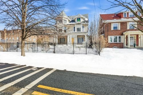 16 Ingraham Pl, Newark, NJ, 07108-1416 | Card Image