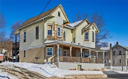 451 Main St, Rockwood, PA, 15557-1024 | Card Image