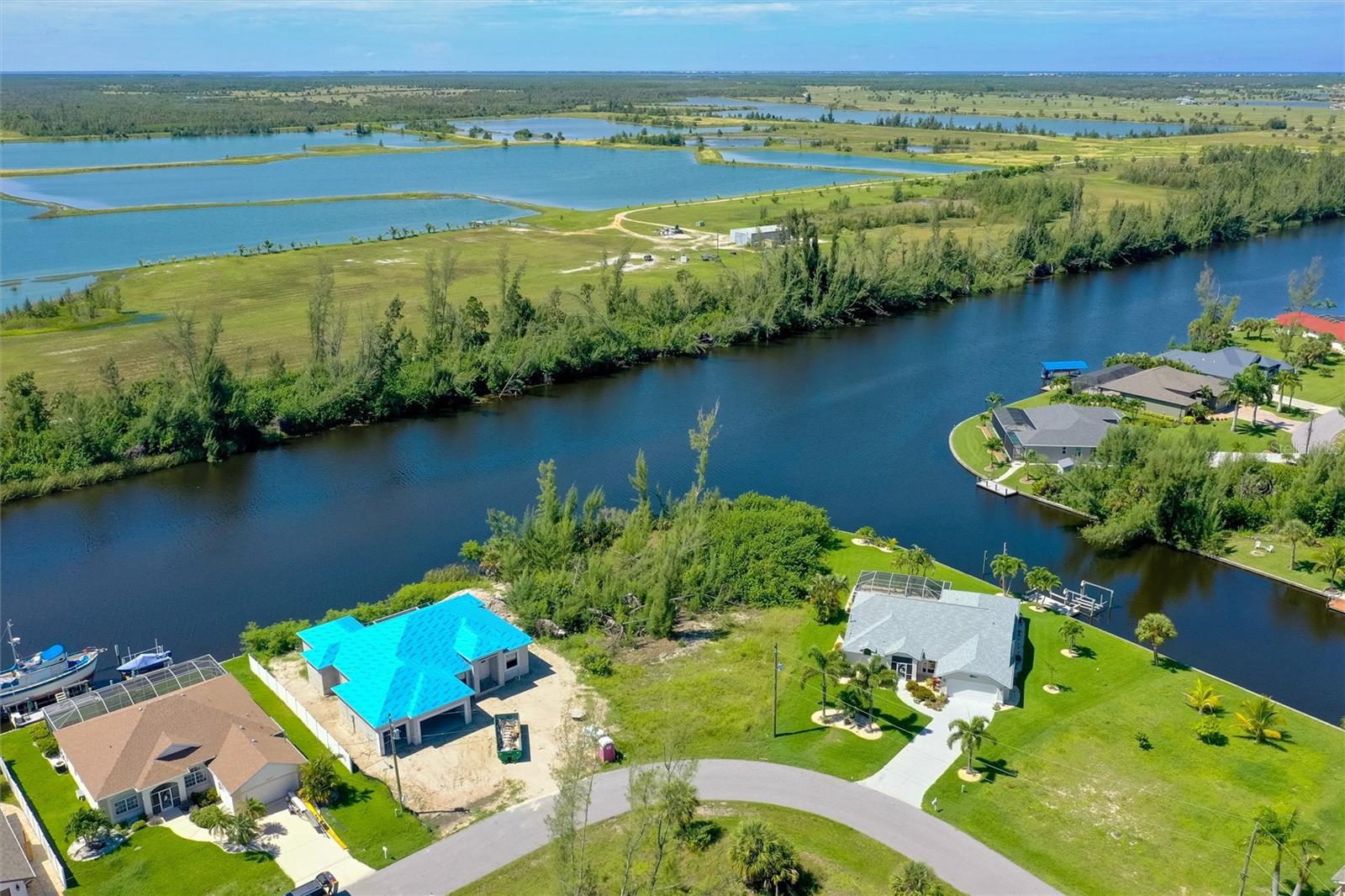 Land in PORT CHARLOTTE 5
