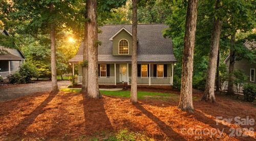 302 Skyland Ct, Mount Gilead, NC, 27306 | Card Image