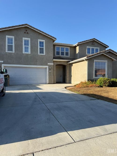 11613 Presidential Rd, Bakersfield, CA, 93312-8258 | Card Image