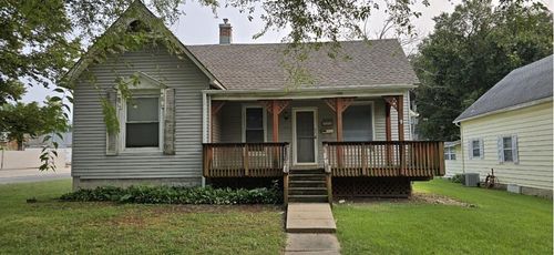 301 W Peoria St, Paola, KS, 66071-1414 | Card Image