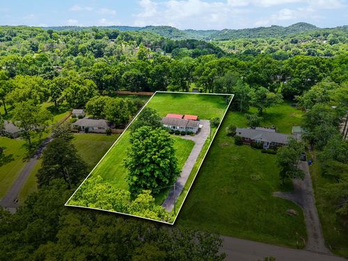 204 Swift Dr, Goodlettsville, TN, 37072-1331 | Card Image