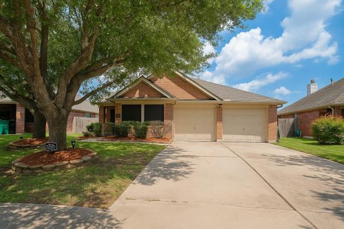509 Naples Terrace Ln, La Marque, TX, 77568-6590 | Card Image