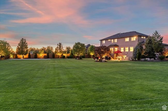 View of grassy yard | Image 70