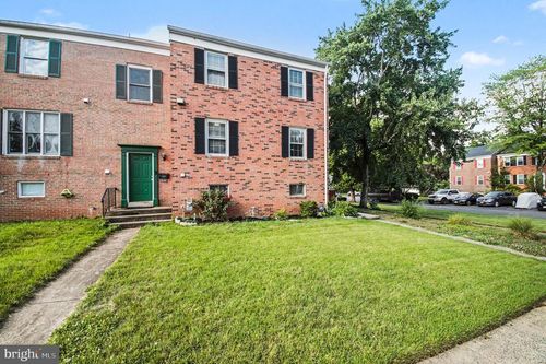 10100 Tasker Dr, MANASSAS, VA, 20109-2928 | Card Image