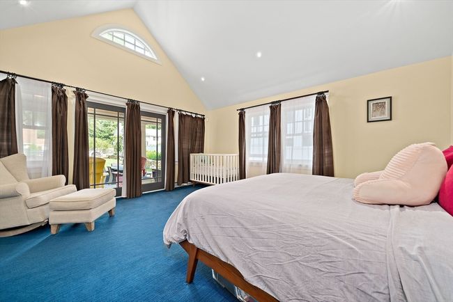 141 Cornell St, House other with 4 bedrooms, 3 bathrooms and 5 parking in Newton MA | Image 11
