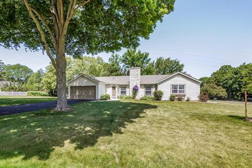12800 Elmwood Road, Elm Grove, WI, 53122 | Card Image