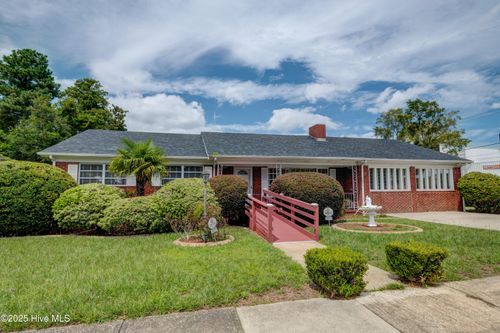 1417 Queen St, Wilmington, NC, 28401-5427 | Card Image