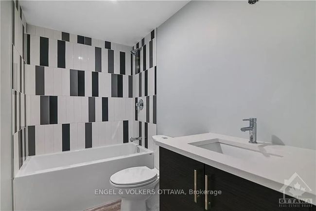 4 - 569 Mcleod St, House other with 2 bedrooms, 2 bathrooms and null parking in Ottawa ON | Image 13