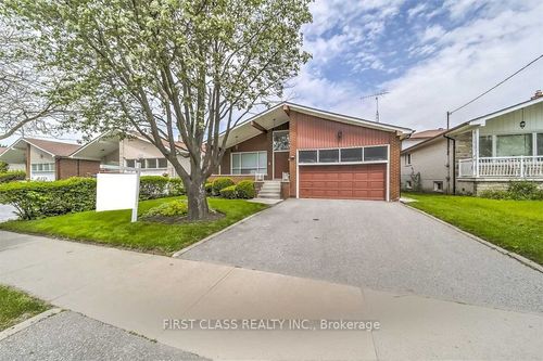 b1-93 Peckham Ave, North York, ON, M2R2V4 | Card Image