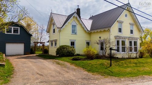 9682 Highway 221, Canning, NS, B0P1H0 | Card Image