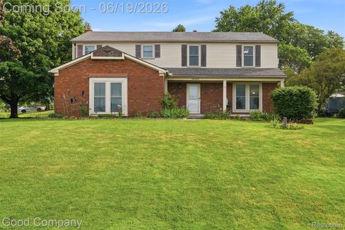 3062 Saint Jude Dr, Waterford, MI, 48329-4359 | Card Image