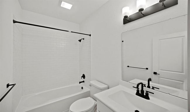 Hall bath (*Photo not of actual home and used for illustration purposes only.) | Image 19