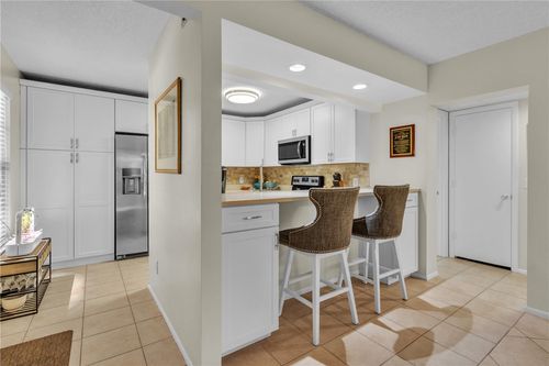 apt-204-9 Plantation Dr, Vero Beach, FL, 32966-8250 | Card Image