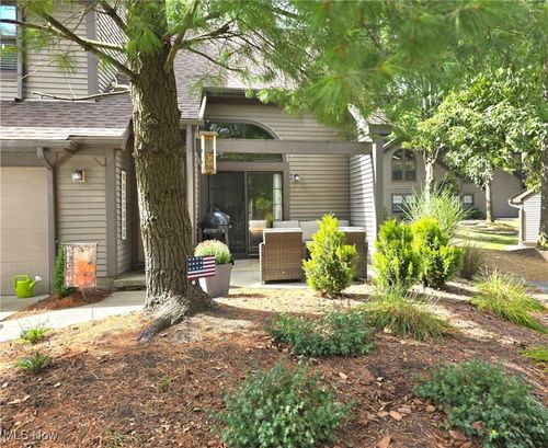 unit-3-1243 Red Tail Hawk Ct, Youngstown, OH, 44512-8018 | Card Image