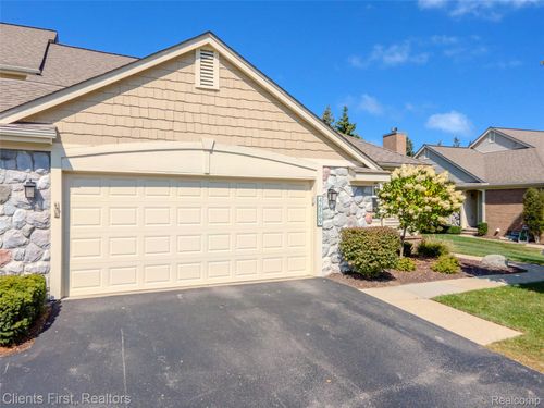 46509 Killarney Cir, Canton, MI, 48188-3504 | Card Image