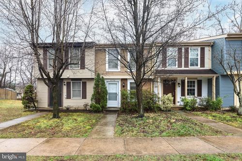 8736 Susquehanna St, LORTON, VA, 22079-3032 | Card Image