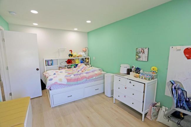 4655 Columbia River Ct, Townhouse with 4 bedrooms, 3 bathrooms and 2 parking in San Jose CA | Image 37