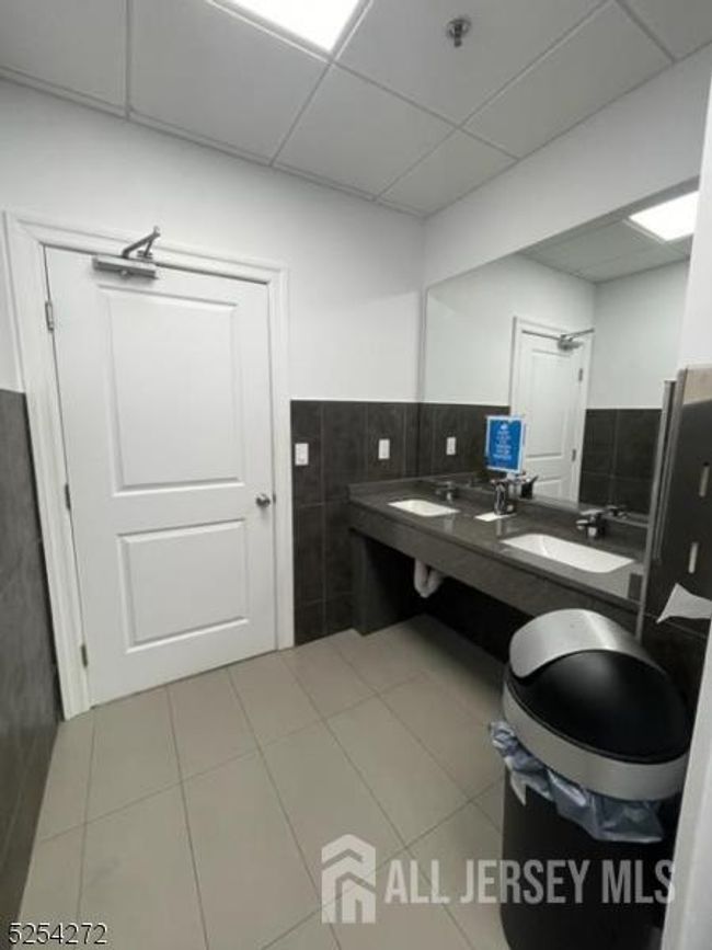 10 - 7 Wills Way, Home with 0 bedrooms, 0 bathrooms and 40 parking in Piscataway NJ | Image 13