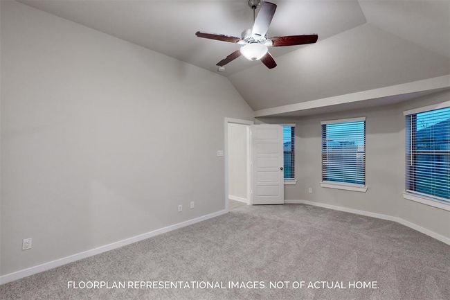 26143 Ethereal Rd, House other with 3 bedrooms, 2 bathrooms and 2 parking in La Marque TX | Image 5