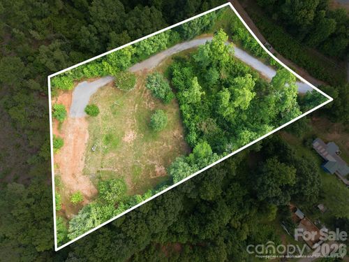 187 Wheeler Dr, Nebo, NC, 28761-5727 | Card Image