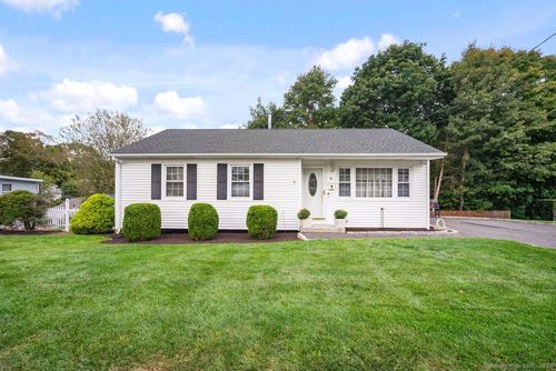 8 Briarwood Dr, Danbury, CT, 06810-7002 | Card Image