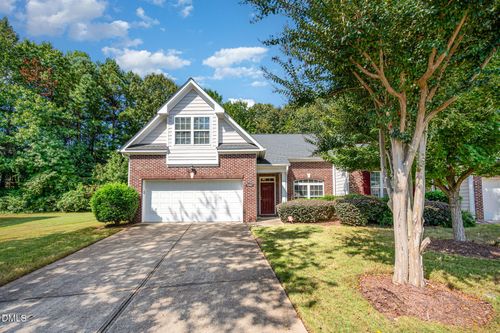 10441 Blue Dun Way, Raleigh, NC, 27614-6409 | Card Image