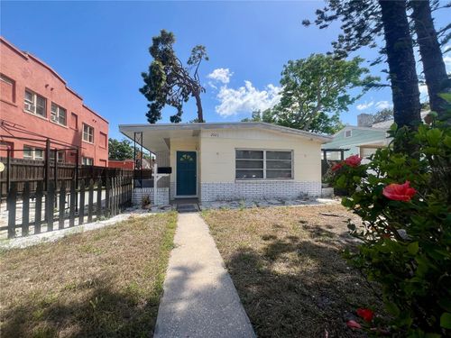 2026 Burlington Ave N, St Petersburg, FL, 33713-8033 | Card Image
