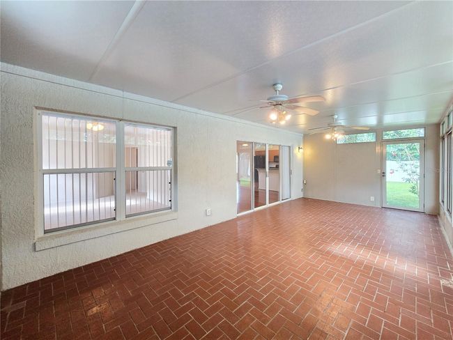 Florida room | Image 28