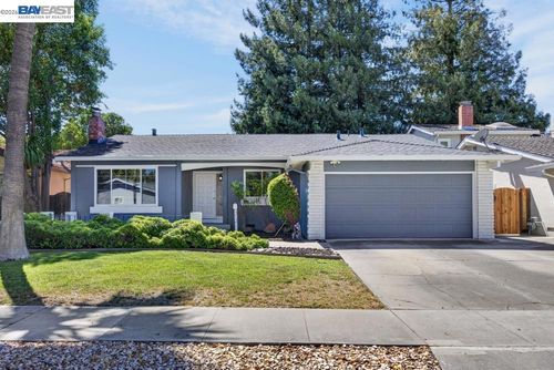 312 Surber Dr, San Jose, CA, 95123-4340 | Card Image