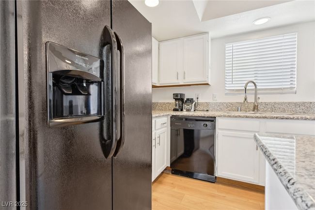 4 - 6711 W Charleston Blvd, Condo with 2 bedrooms, 2 bathrooms and null parking in Las Vegas NV | Image 10